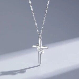Light Of Faith Necklace - For Men& Women - Fashion Accessories